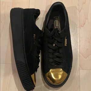 Puma Women’s Suede Platform Gold Sneaker